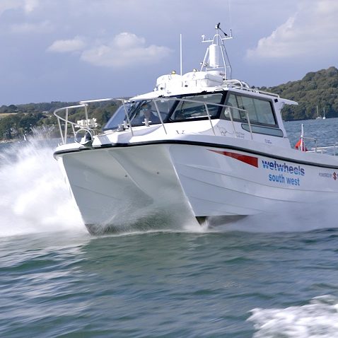 powerboat hire cornwall