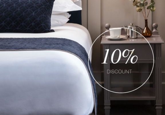 jpeg-optimizer_White Photocentric Hotel Deals TikTok Video jpeg-optimizer_White Photocentric Hotel Deals TikTok Video